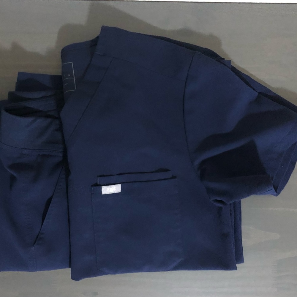 Small, navy blue, black, Cecil blue Figs Scrubs